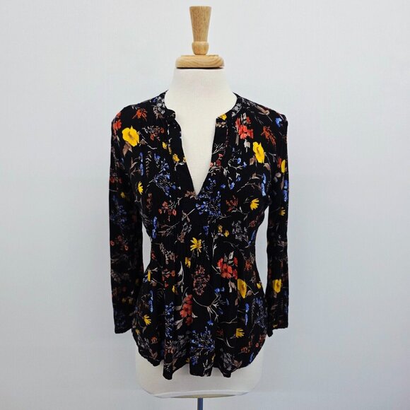Old Navy Womens Boho Floral Print V-Neck Top Small Black Pullover Blouse Pleated - Picture 1 of 15